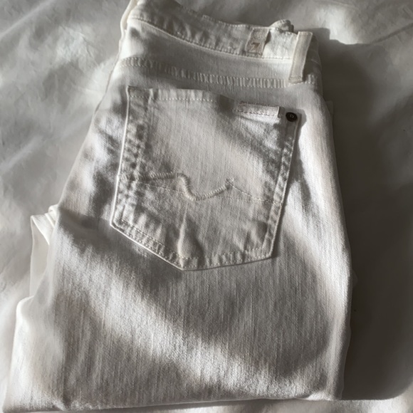 7 for All Mankind White Denim Jeans - Picture 1 of 5